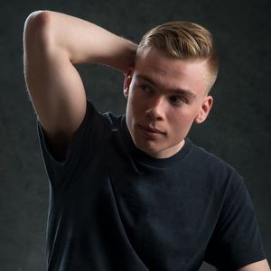 Meet your Posher, Ian